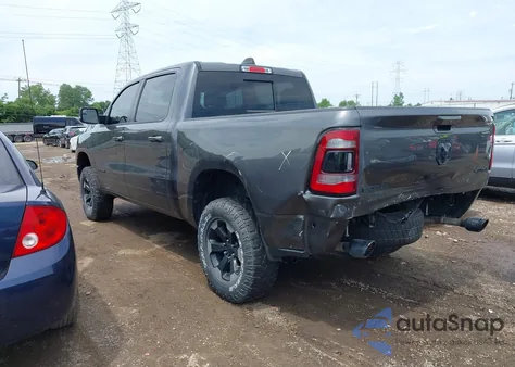 2021 Ram 1500 Big Horn 4X4 5'7 Box из США, поврежденный, VIN 1C6SRFFT5MN510489